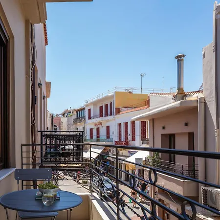 Apartman Chryssi 02, Comfort & Style, Centrally In Rethymno, Close To The *