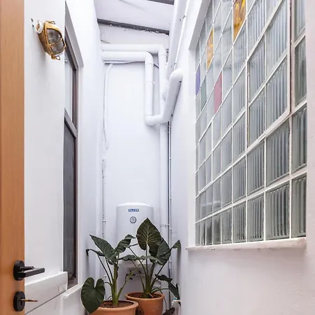 Apartman Chryssi 02, Comfort & Style, Centrally In Rethymno, Close To The